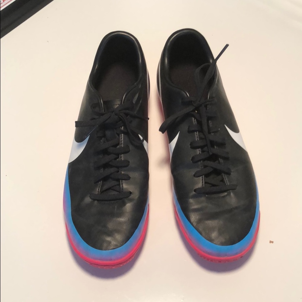 Nike Mercurial indoor soccer/ turf grass cleats